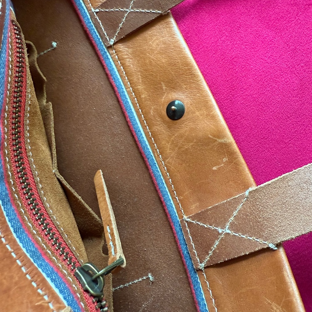 madewell rivet & thread bucket tote bag in cognac - Picture 3 of 14